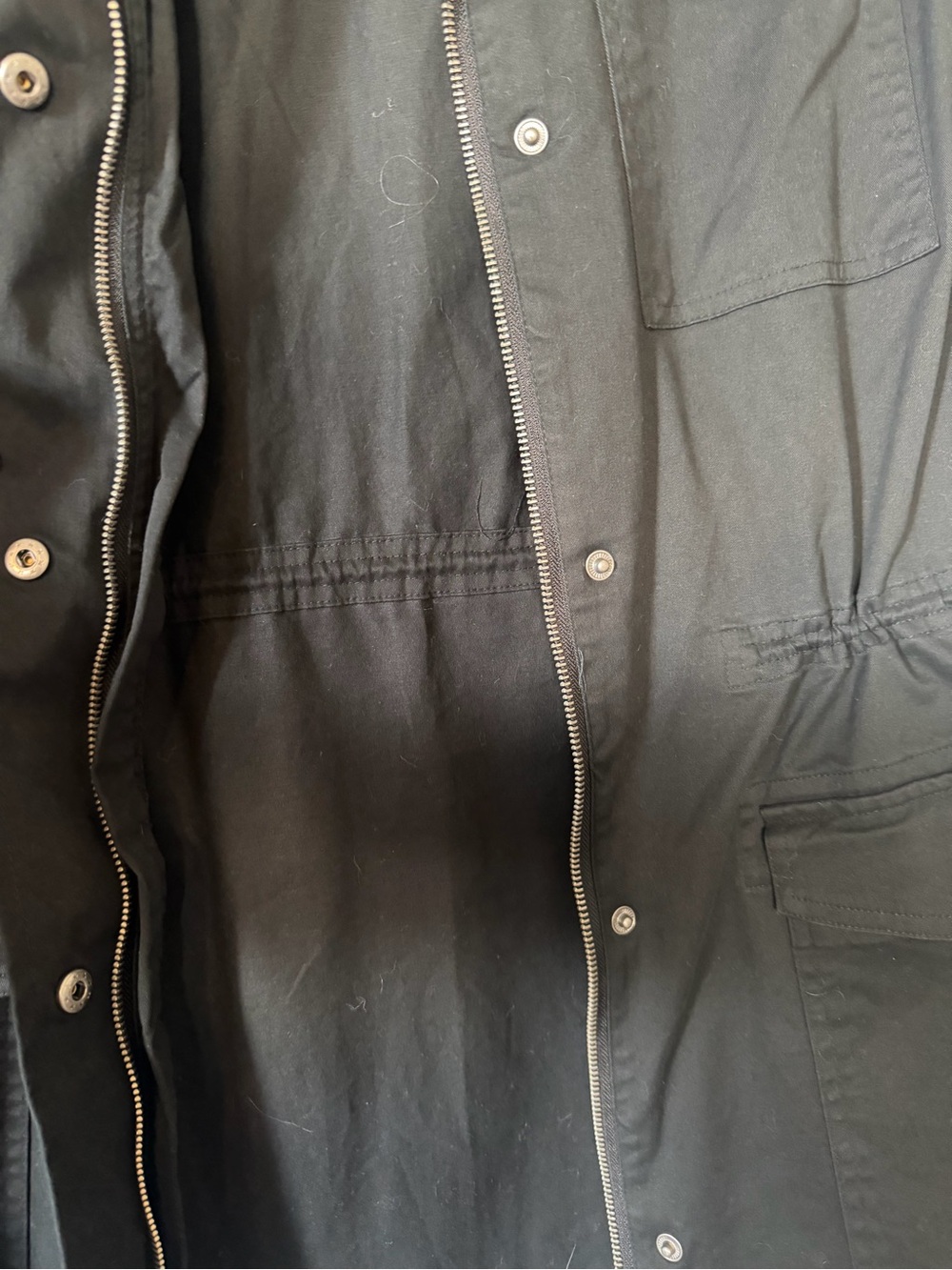 Black Sleeveless Utility Jacket - Women Never Worn - Picture 4 of 4